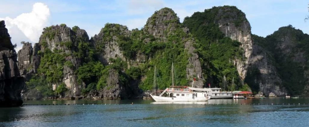 Top 10 công ty du lịch tại Hạ Long, Quảng Ninh 2023