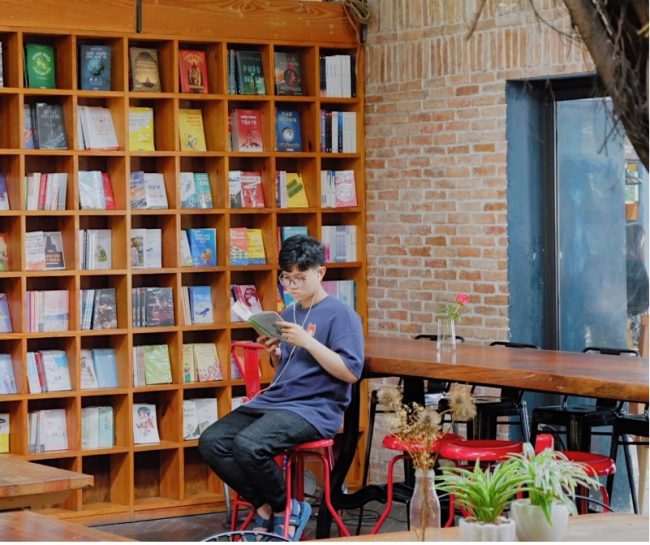 Nhã Nam Books N' Coffee - Vũng Tàu